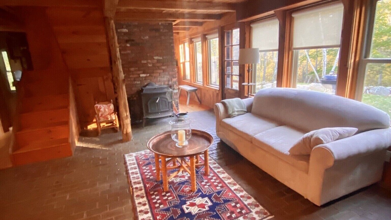 Photo of Livingroom in West Tisbury