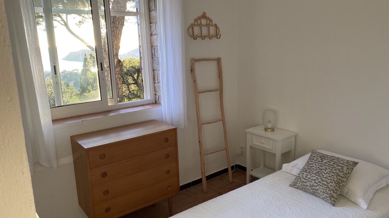 Photo of Bedroom in Le Rayol