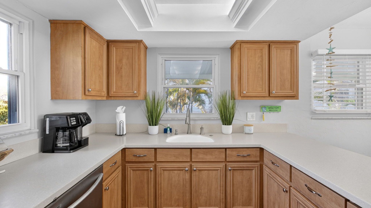 Photo of Kitchen in Mid Island