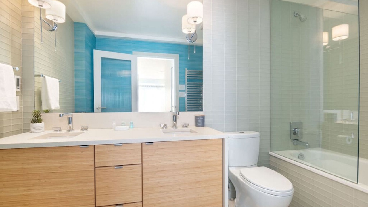 Photo of Bathroom in Upper Village