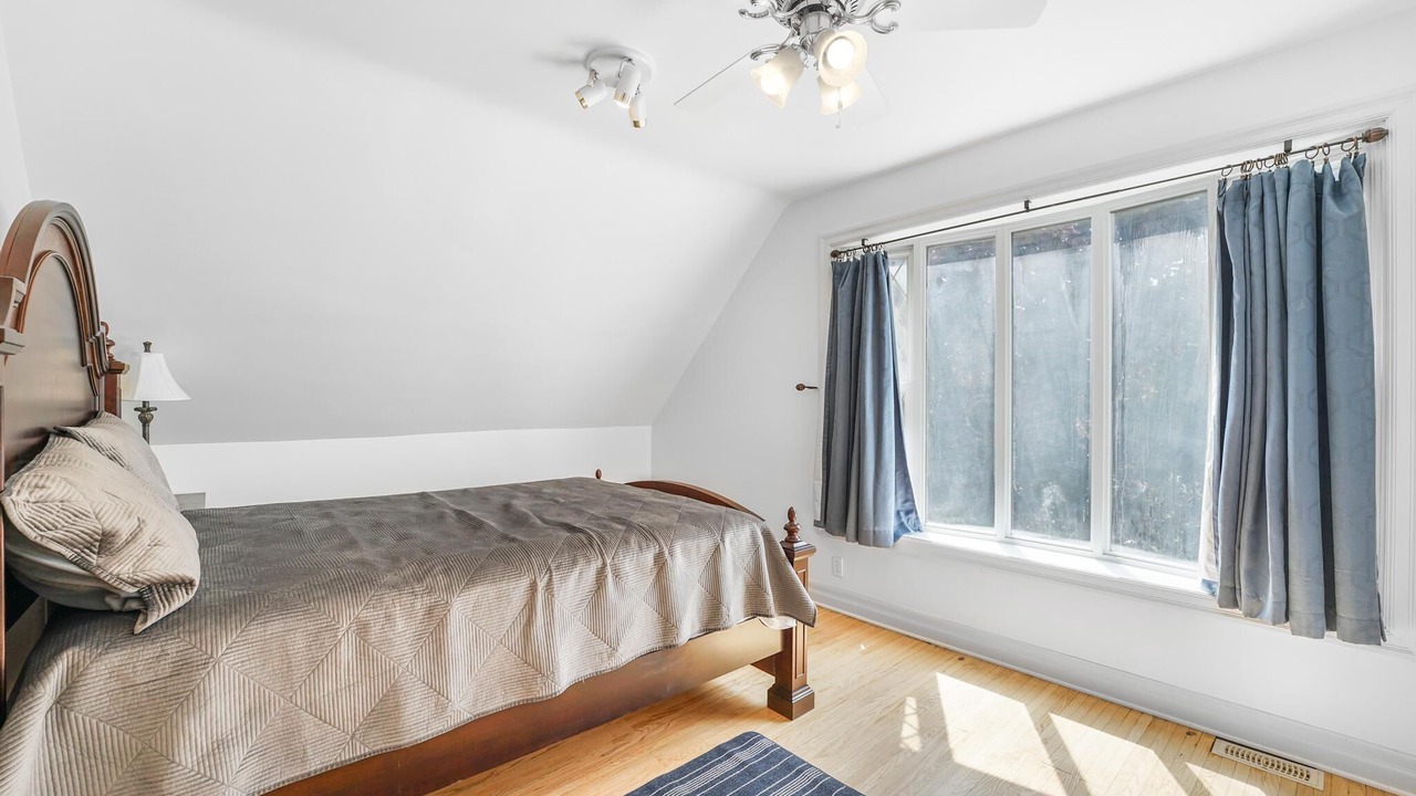 Photo of Bedroom in Niagara Falls