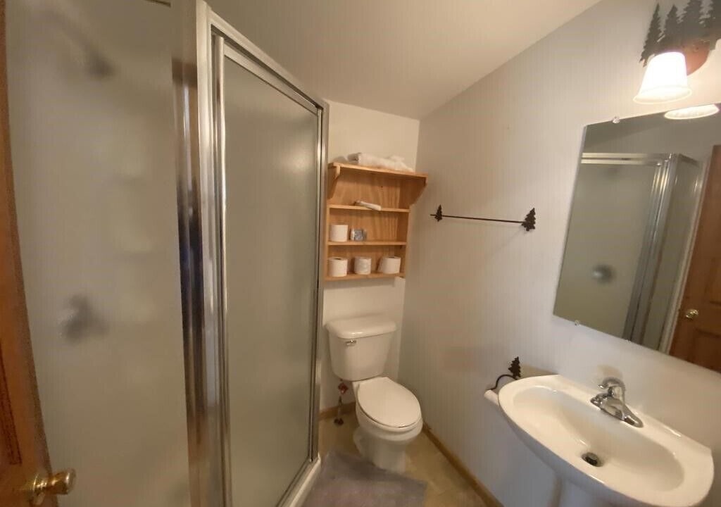 Photo of Bathroom in Warrens