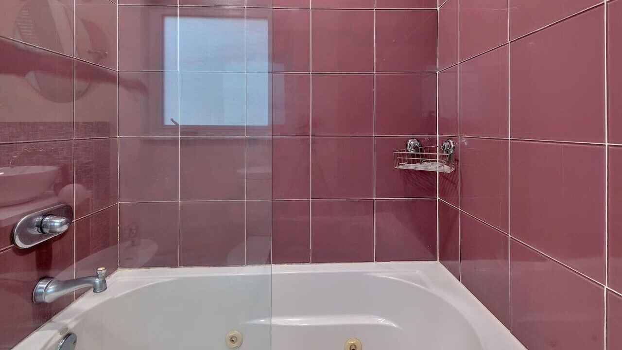 Photo of Bathroom in South Lake