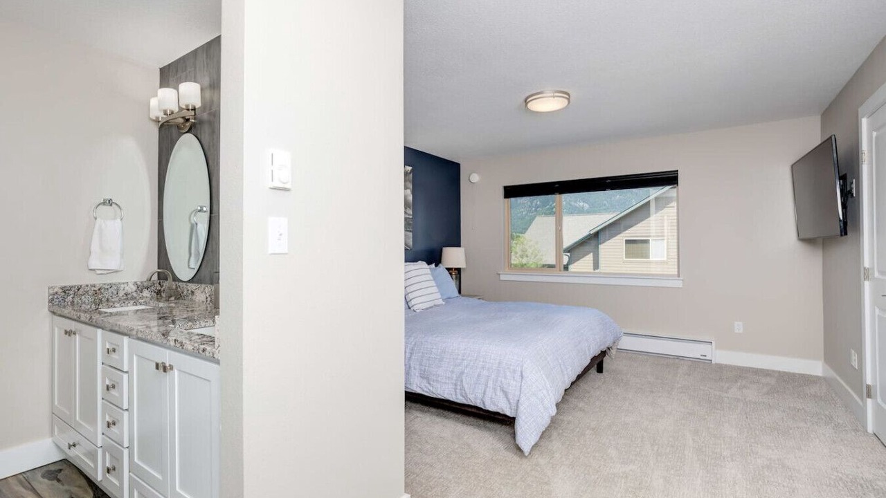Photo of Bedroom in Big Sky