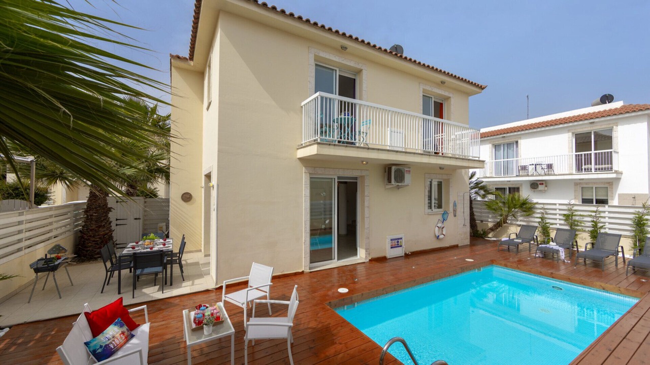 Photo of Outdoor in Pernera