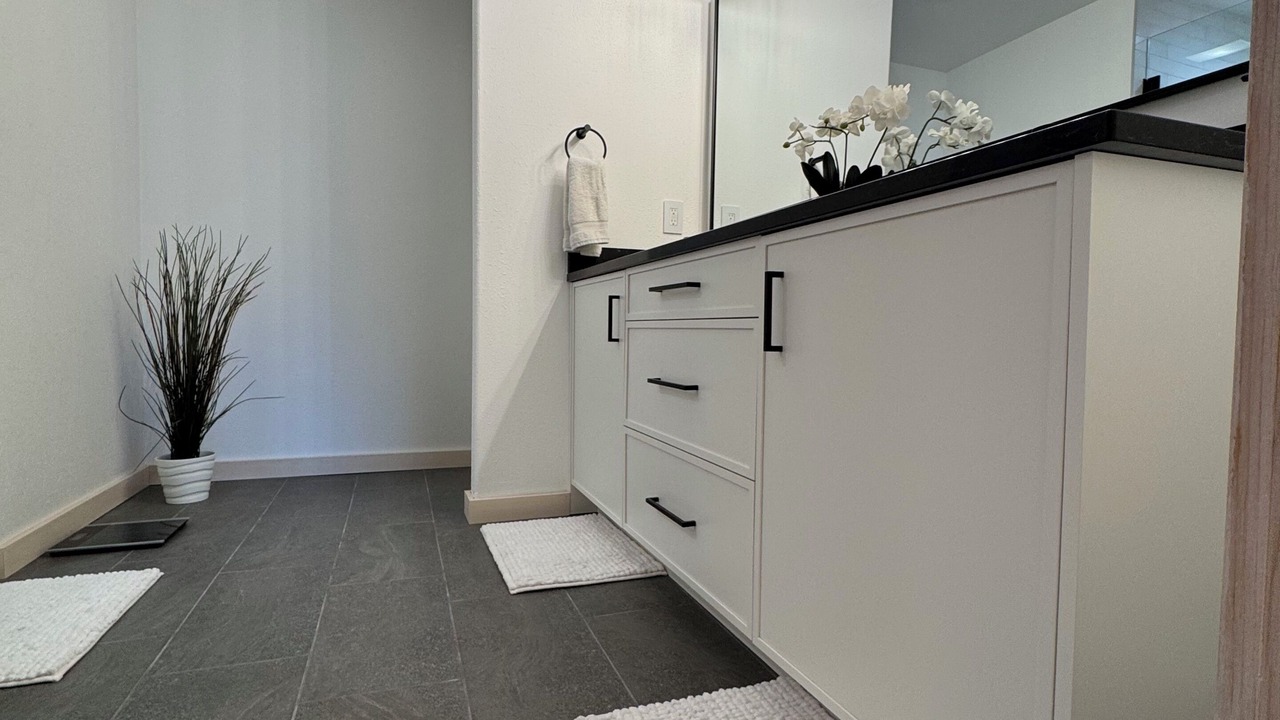 Photo of Bathroom in Emigrant
