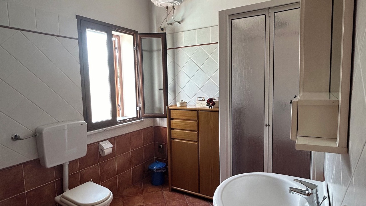 Photo of Bathroom in Carini
