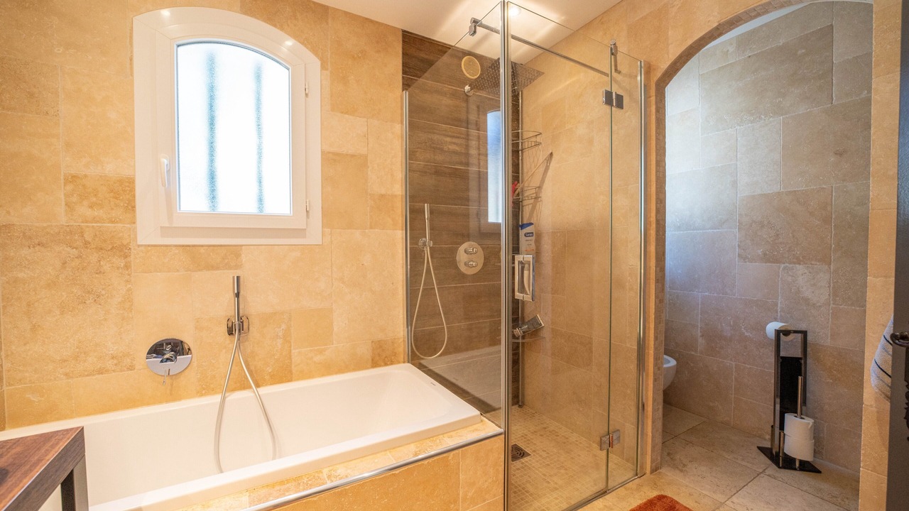 Photo of Bathroom in Draguignan