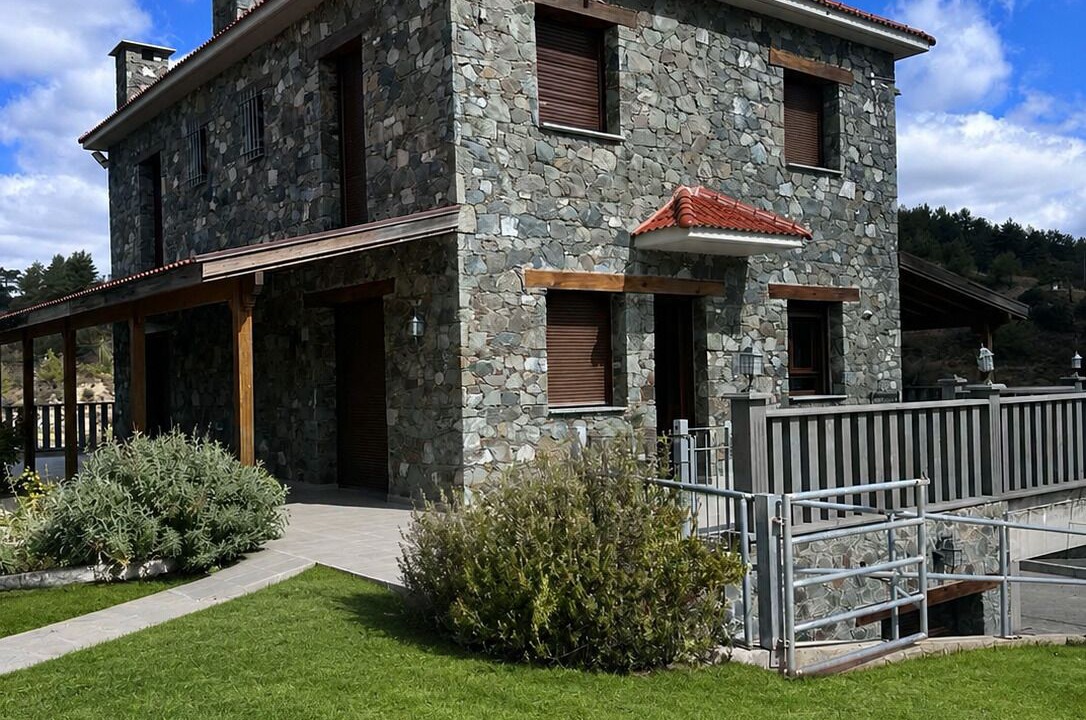 Photo of Outdoor in Kyperounta