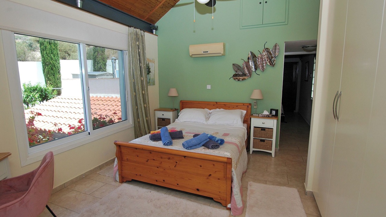Photo of Bedroom in Pissouri