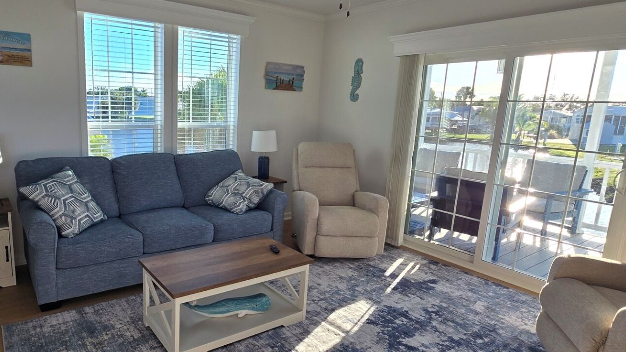 Photo of Livingroom in Fort Myers Beach