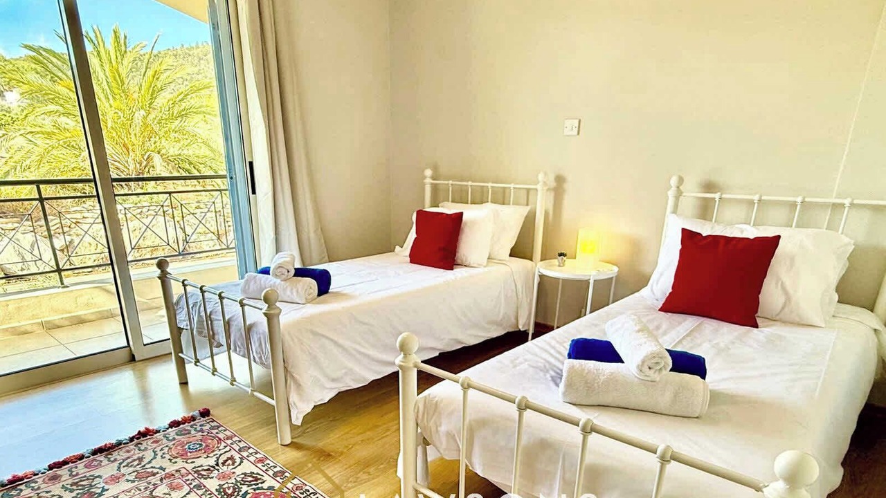Photo of Bedroom in Neo Chorio