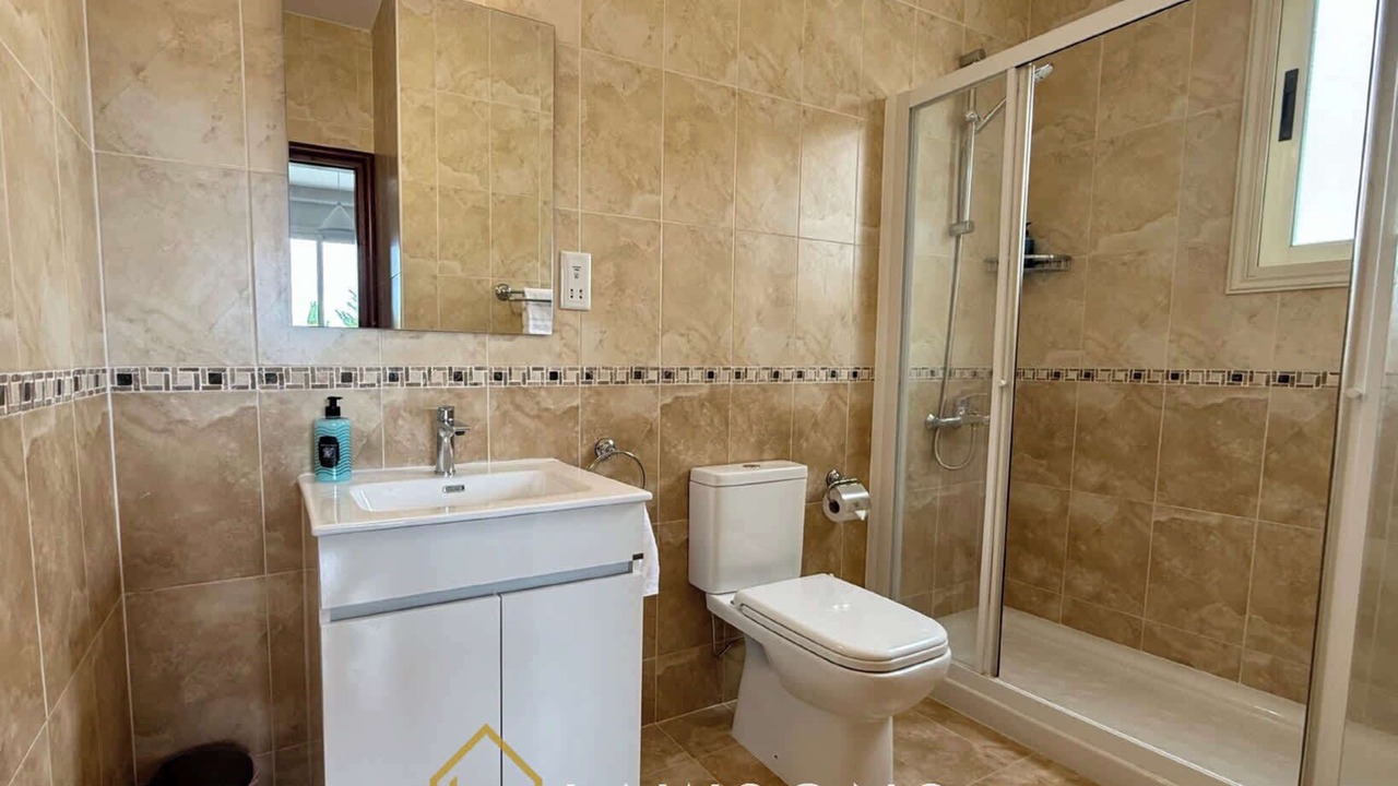 Photo of Bathroom in Neo Chorio