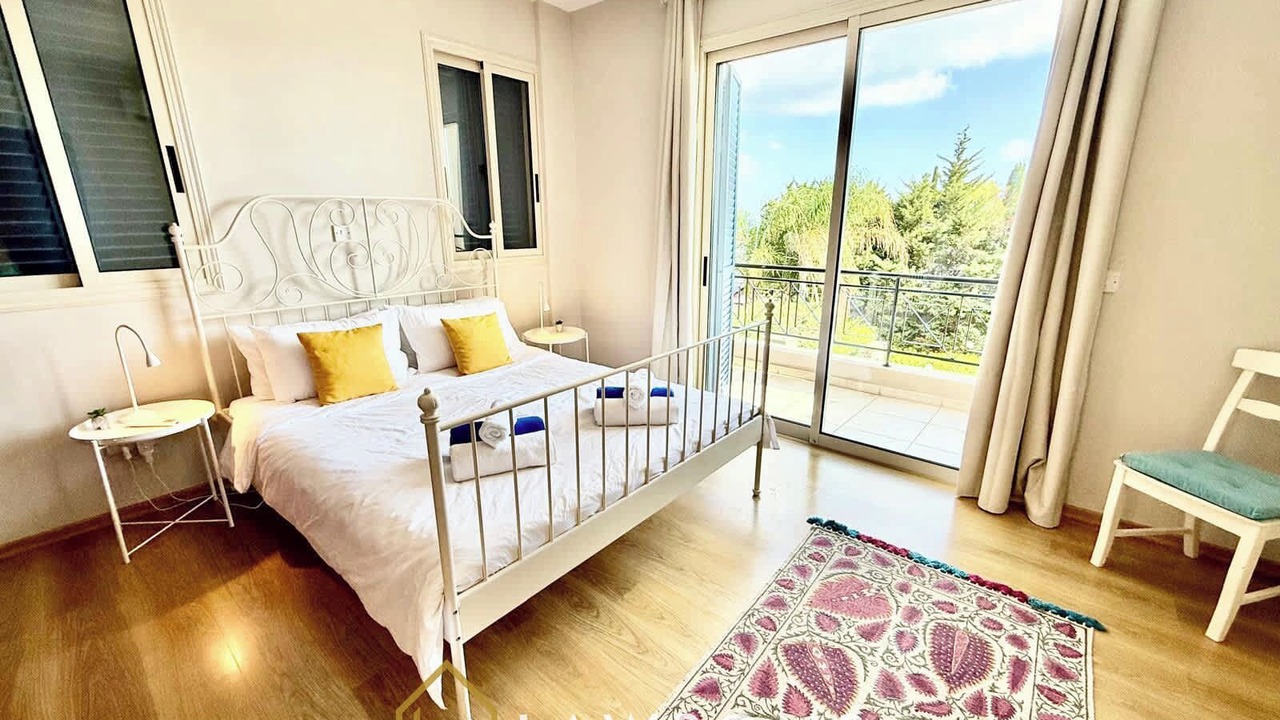 Photo of Bedroom in Neo Chorio