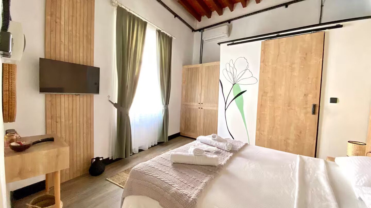 Photo of Bedroom in Kyrenia