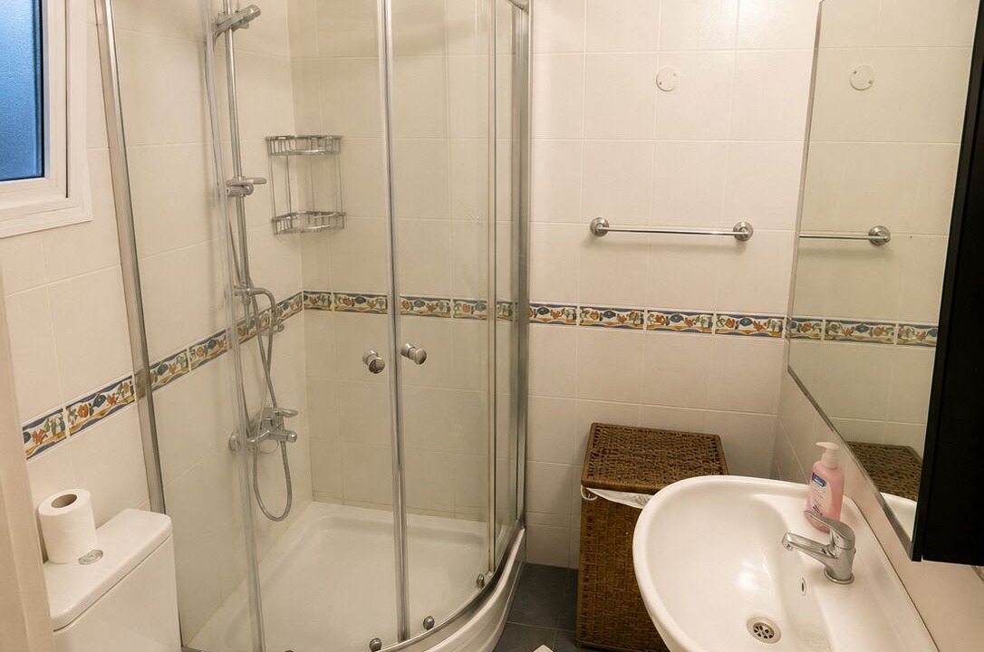 Photo of Bathroom in Kyrenia