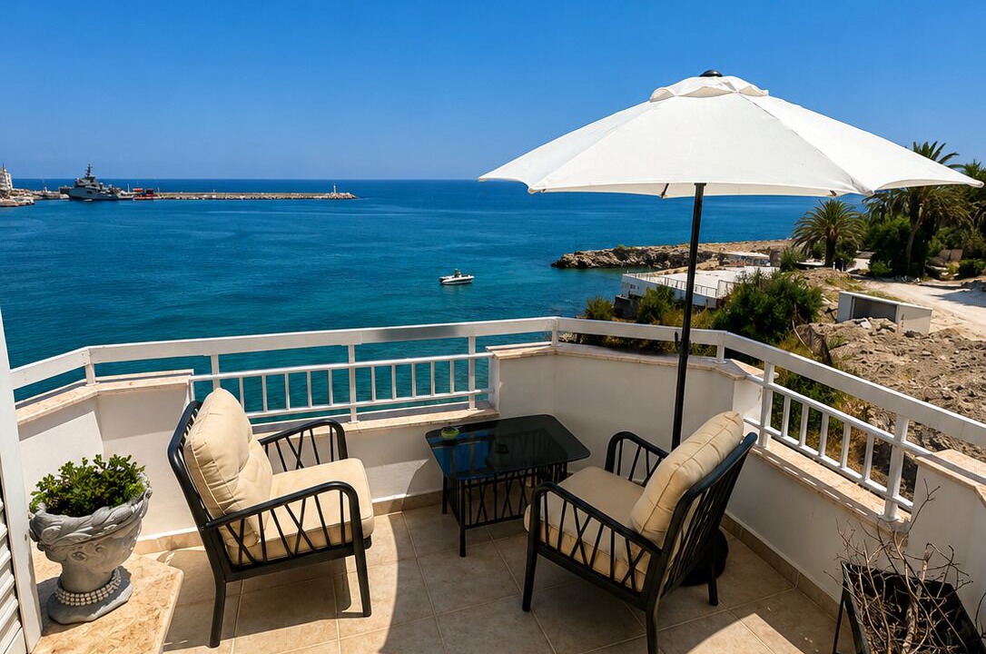 Photo of Patio Balcony in Kyrenia