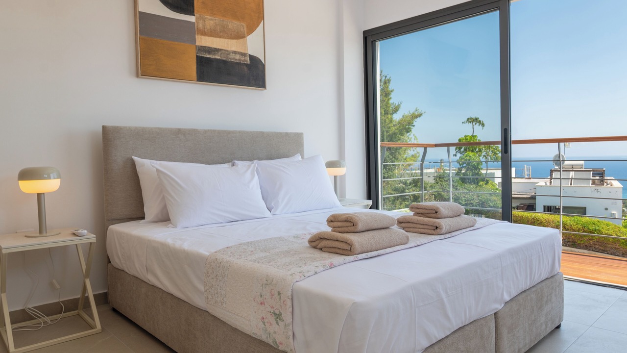 Photo of Bedroom in Latchi