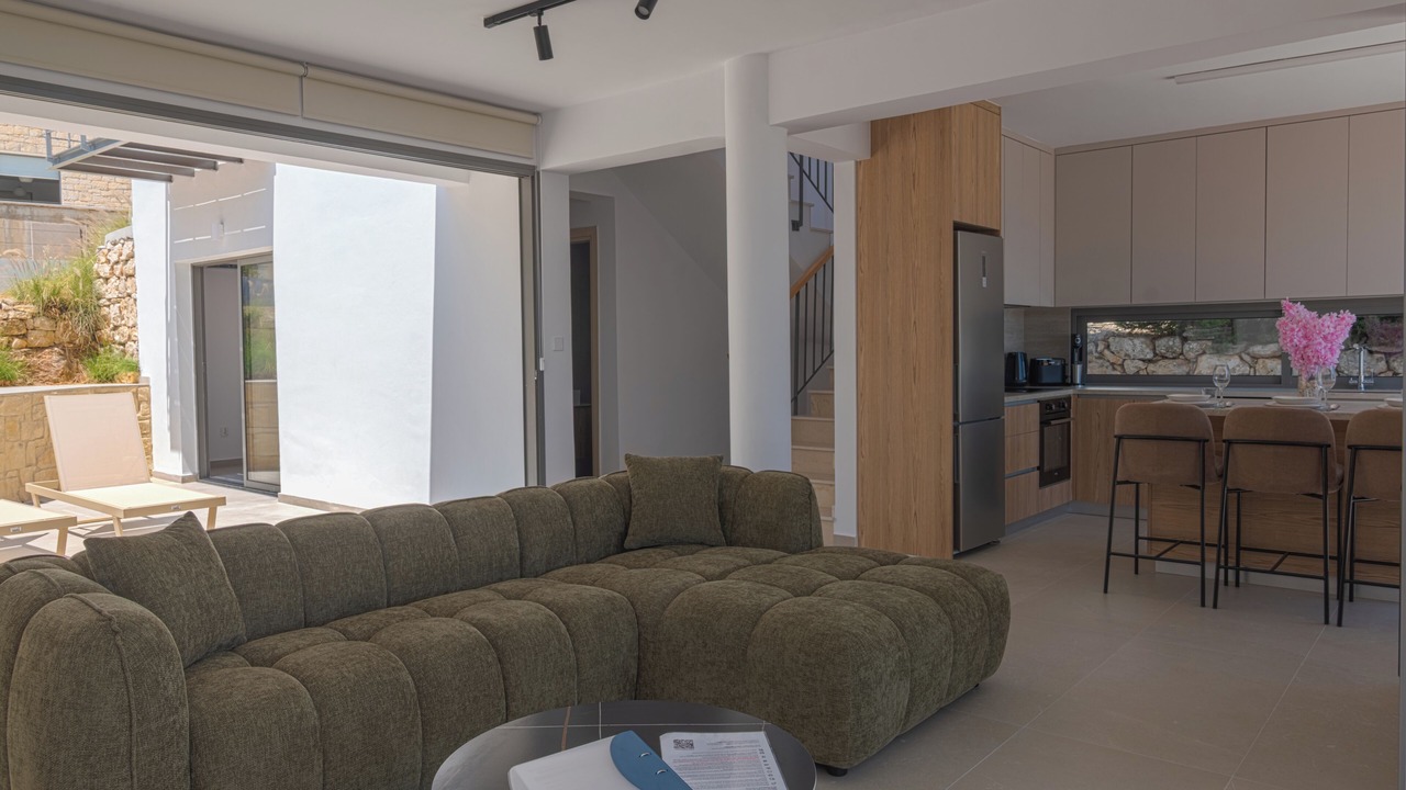 Photo of Livingroom in Latchi