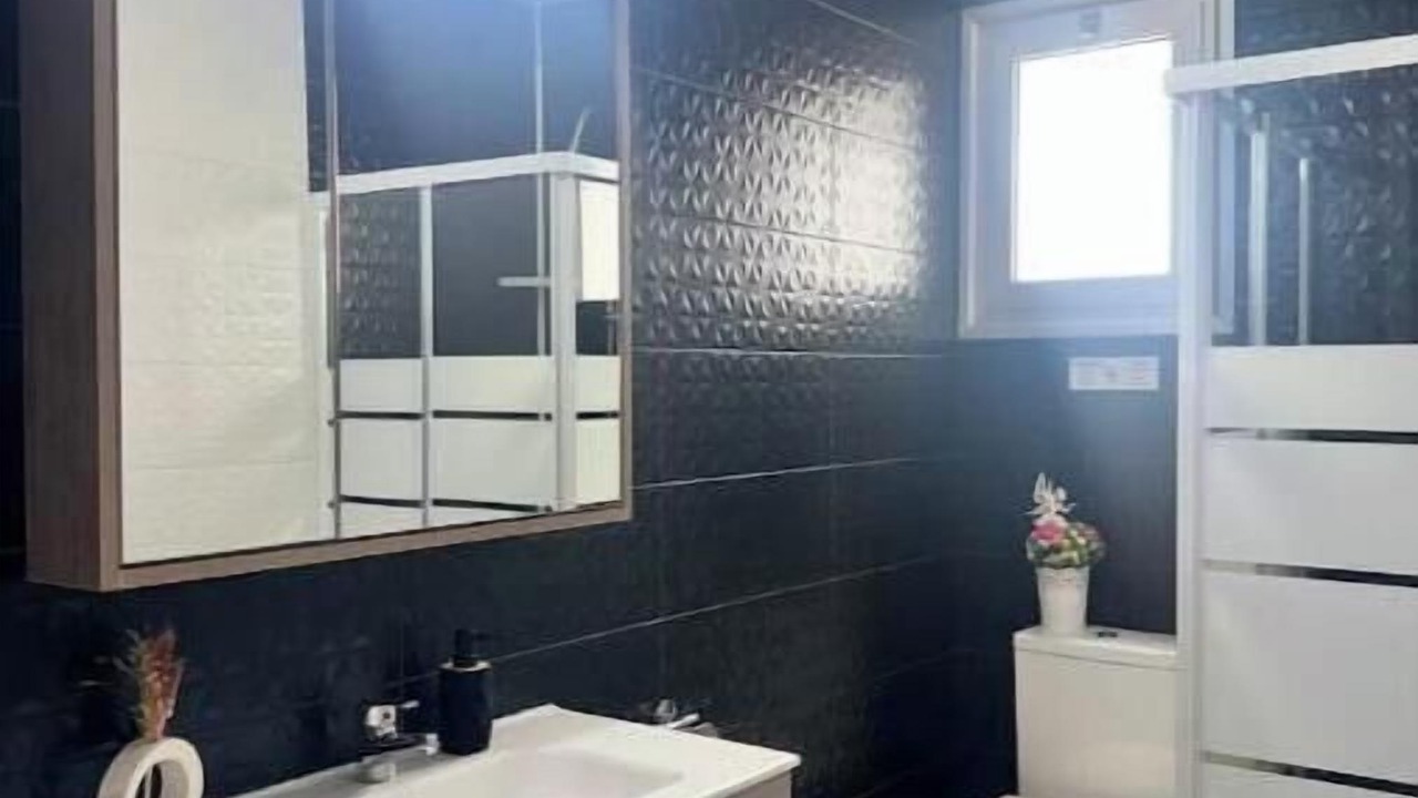 Photo of Bathroom in Lofou