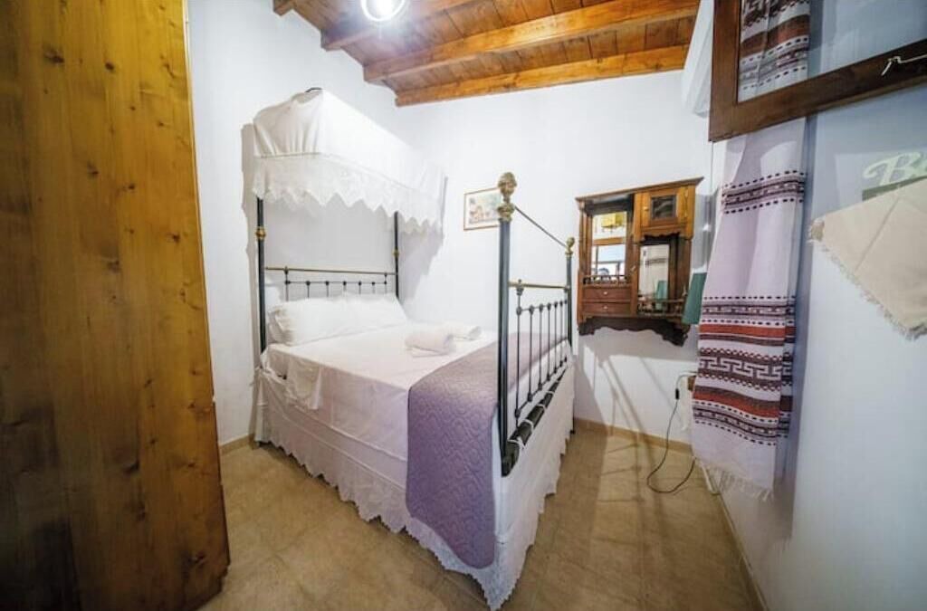 Photo of Bedroom in Lofou