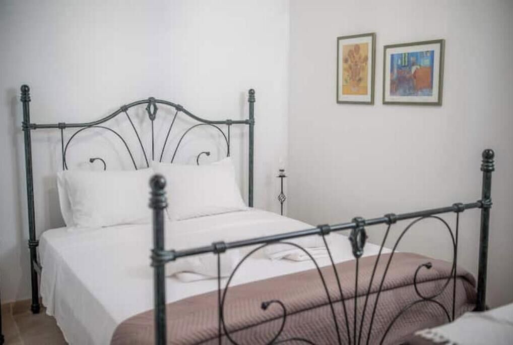 Photo of Bedroom in Lofou
