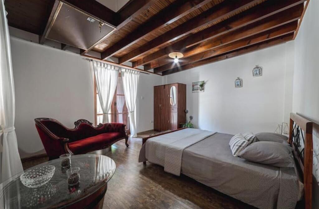 Photo of Bedroom in Anogyra