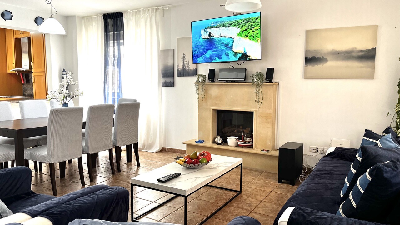 Photo of Livingroom in Pernera