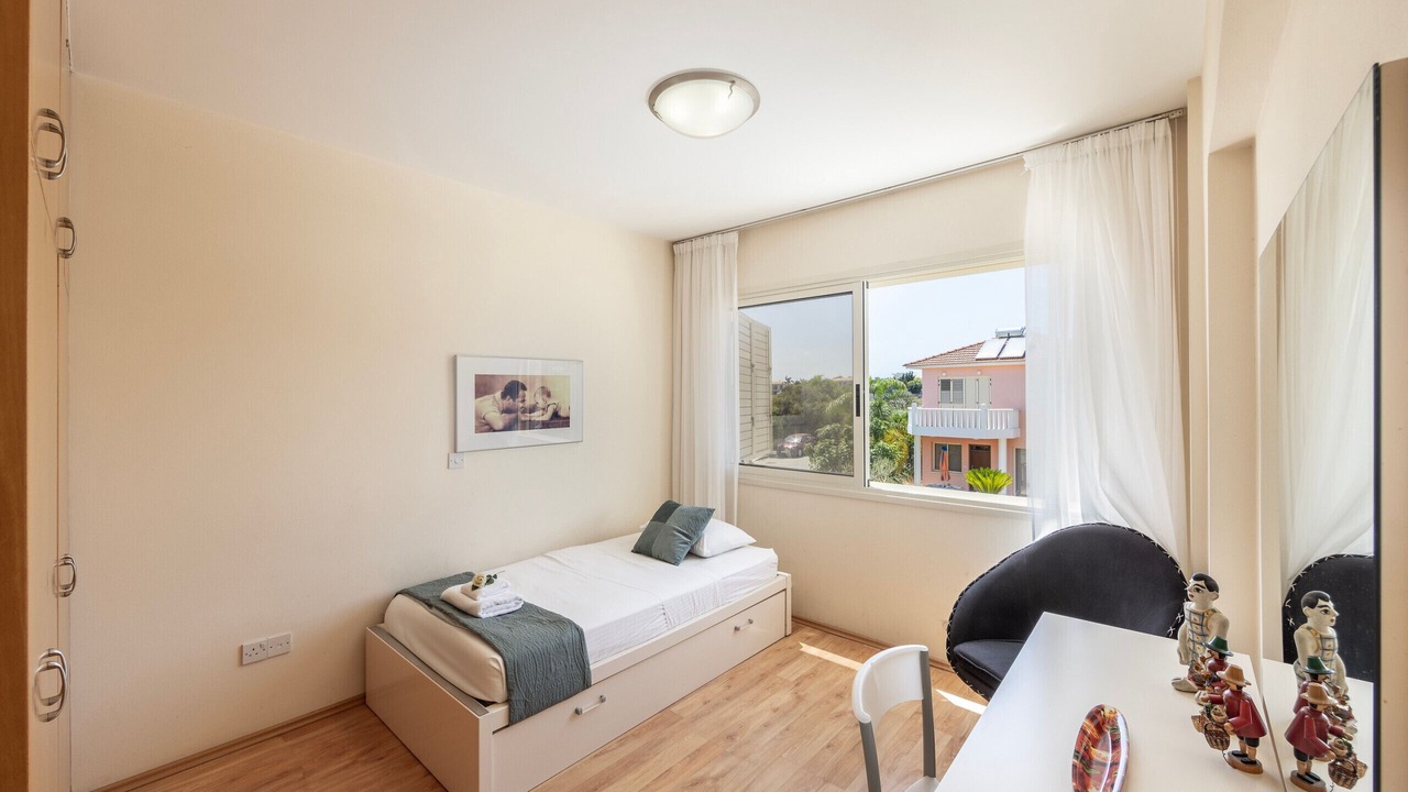 Photo of Bedroom in Pervolia