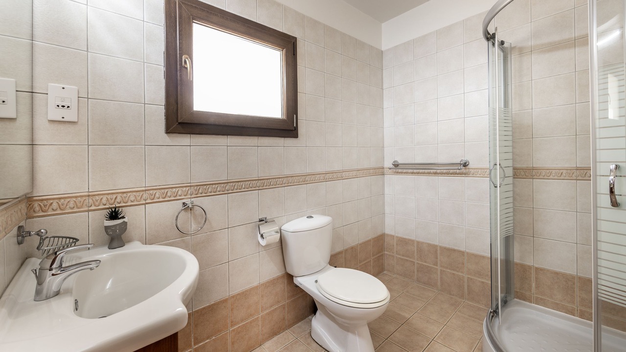 Photo of Bathroom in Argaka