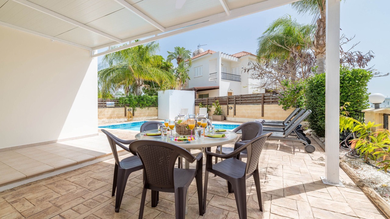 Photo of Outdoor in Pernera