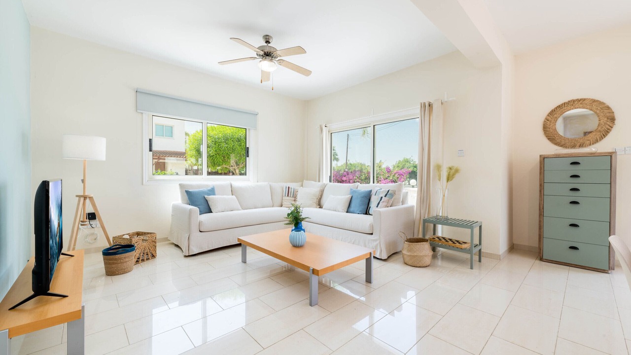 Photo of Livingroom in Pernera