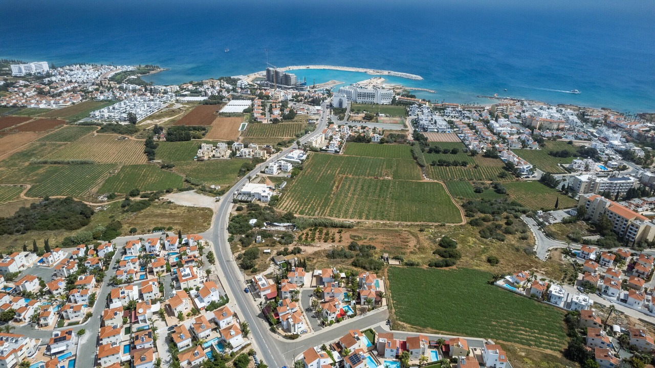 Photo of Outdoor in Pernera