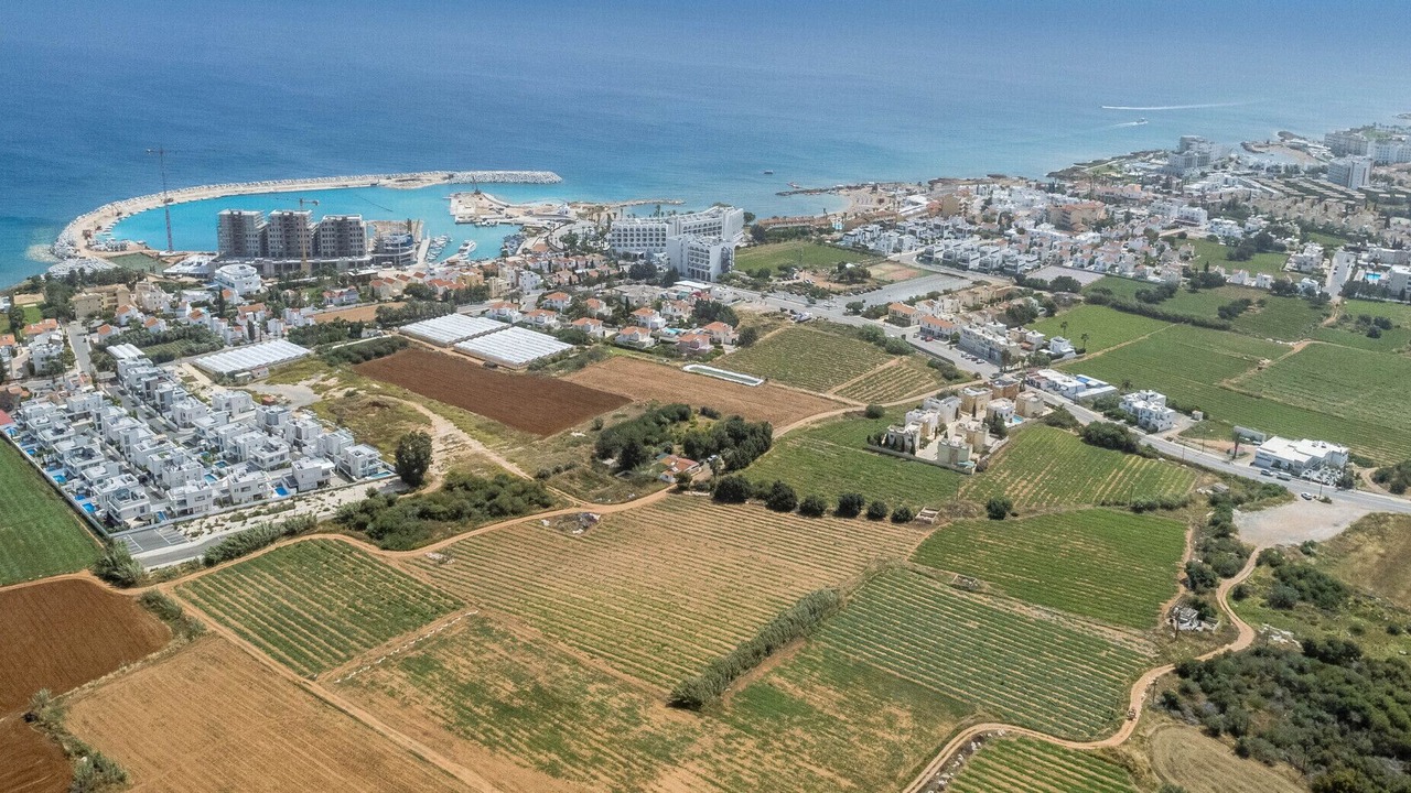 Photo of Outdoor in Pernera
