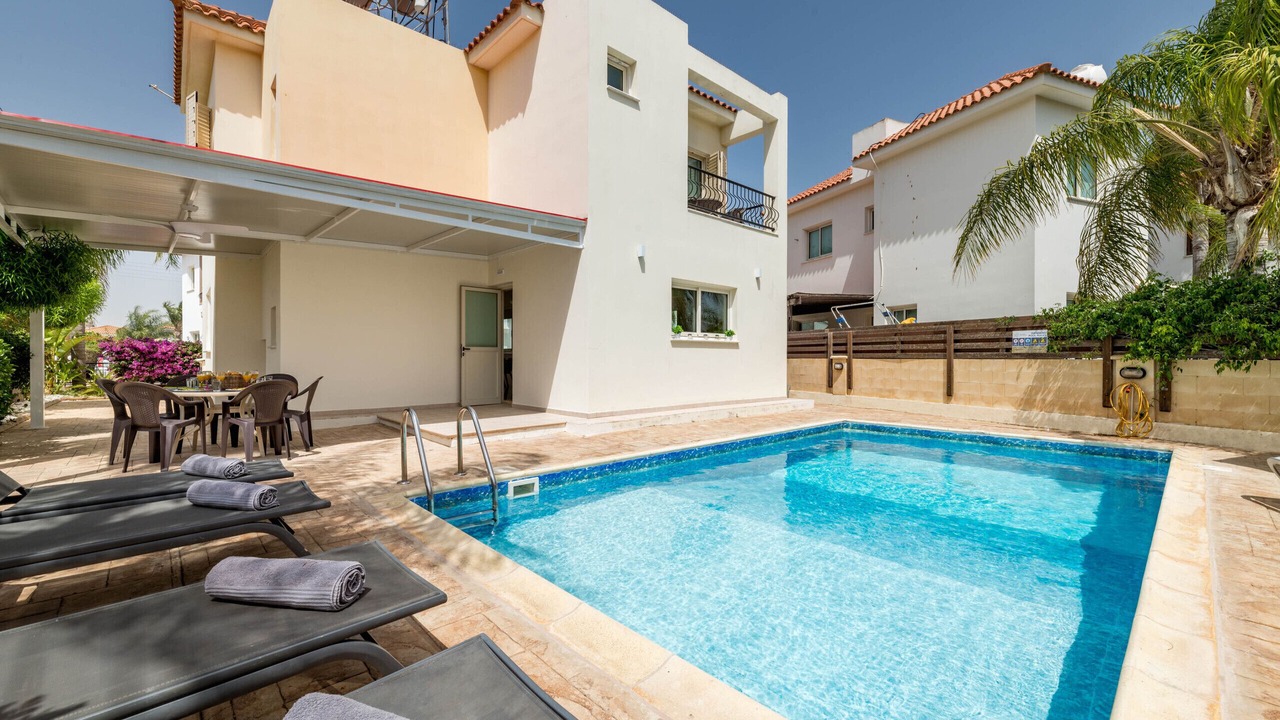 Photo of Outdoor in Pernera