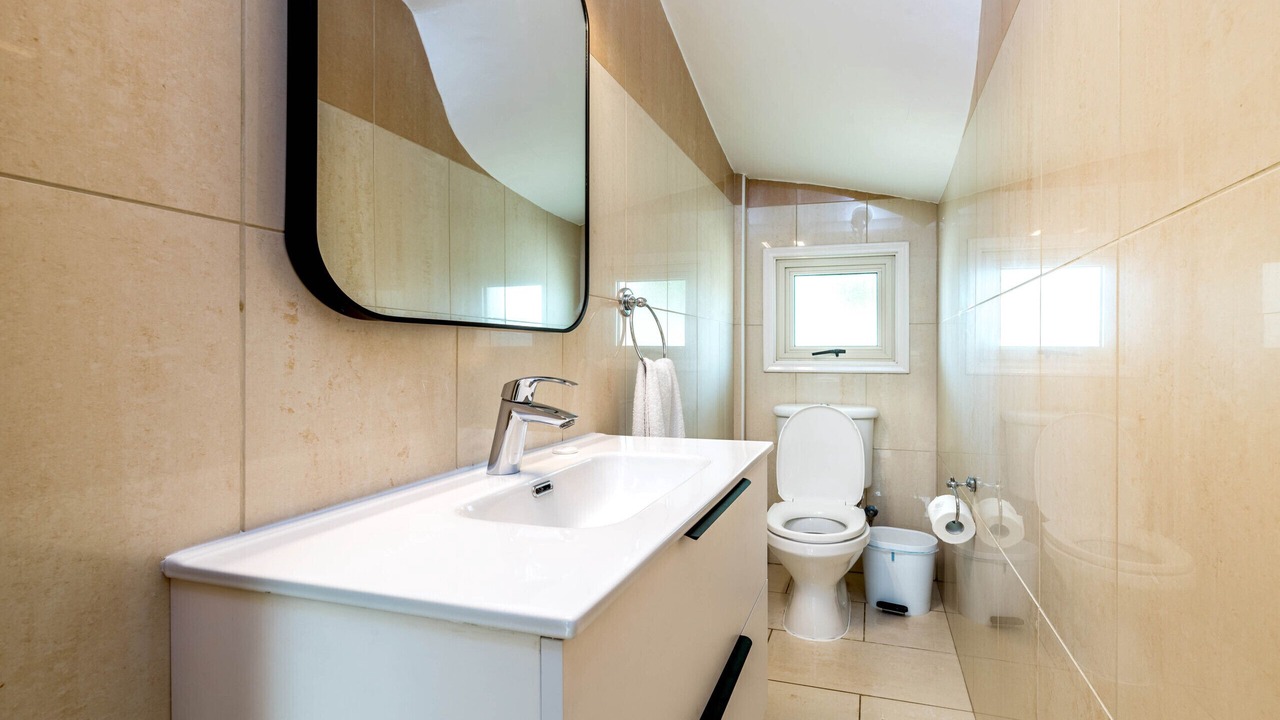 Photo of Bathroom in Pernera