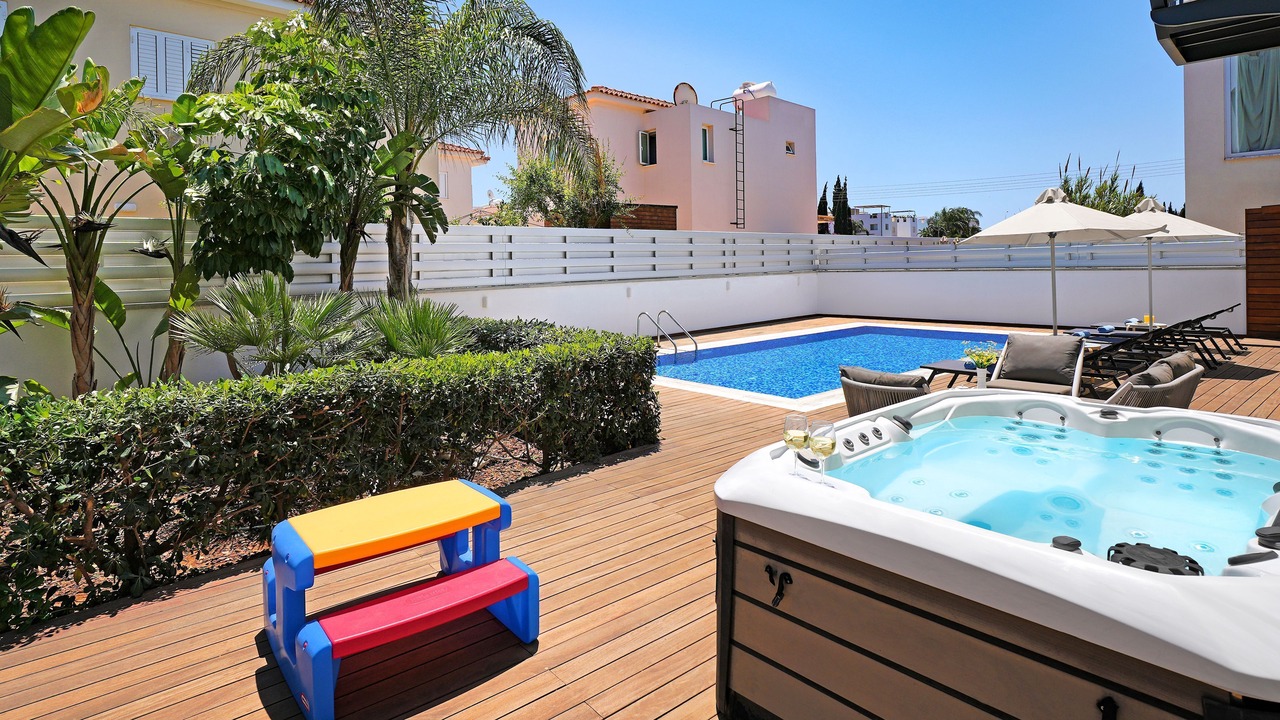 Photo of Outdoor in Paralimni