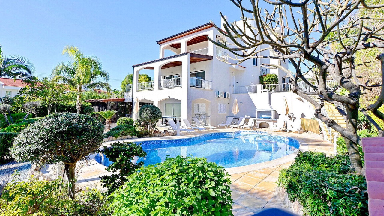 Photo of Outdoor in Pegeia