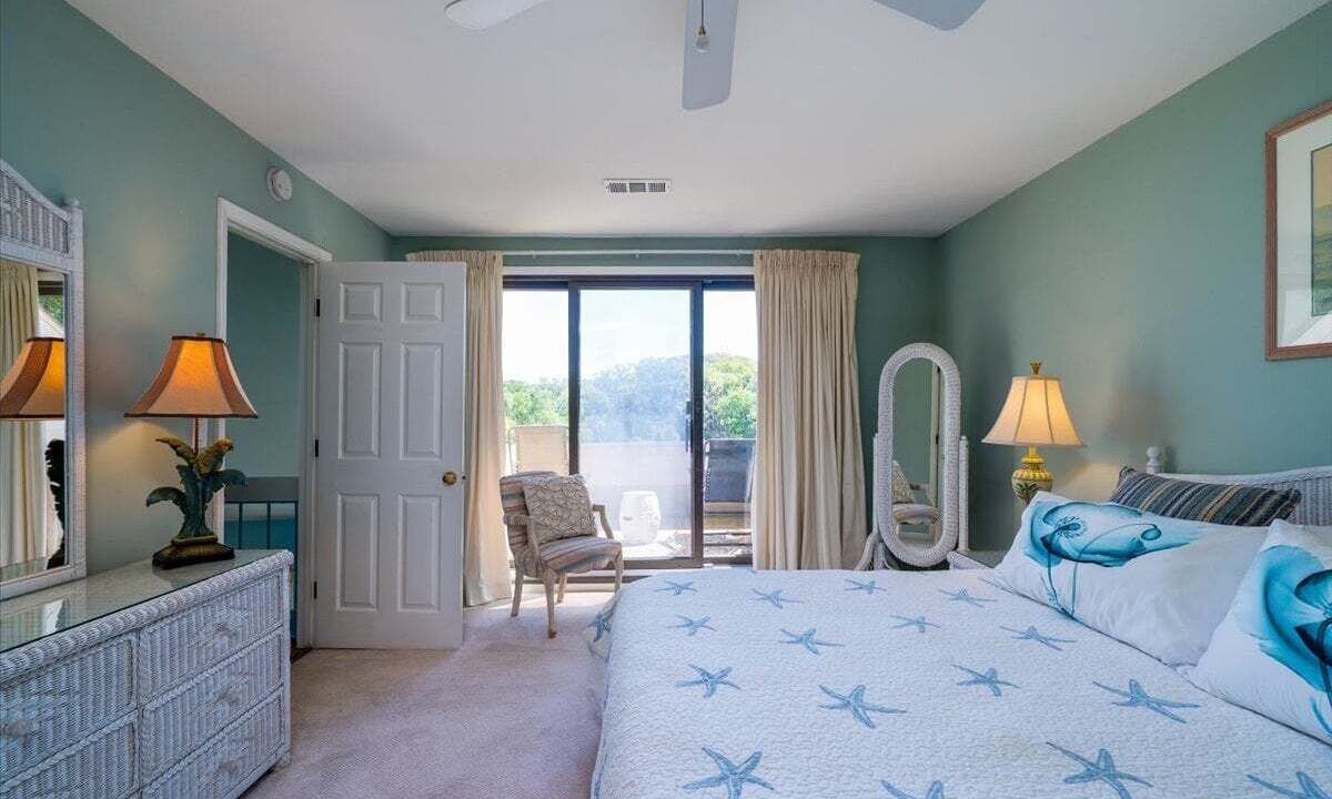 Photo of Bedroom in Spinnaker Beachhouses