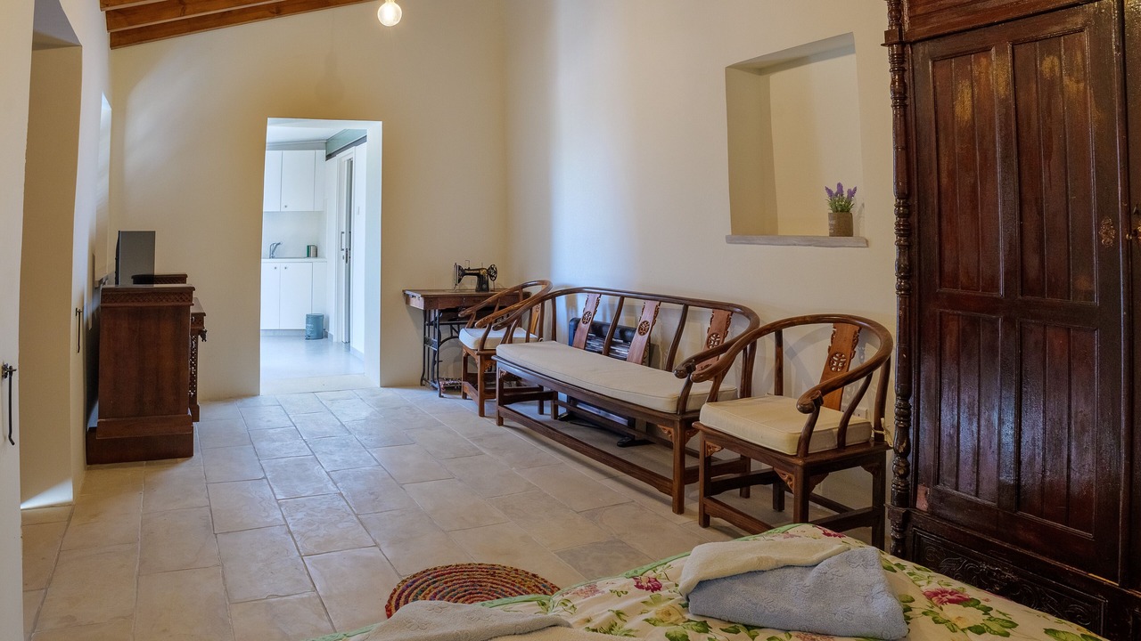 Photo of Bedroom in Anarvagos