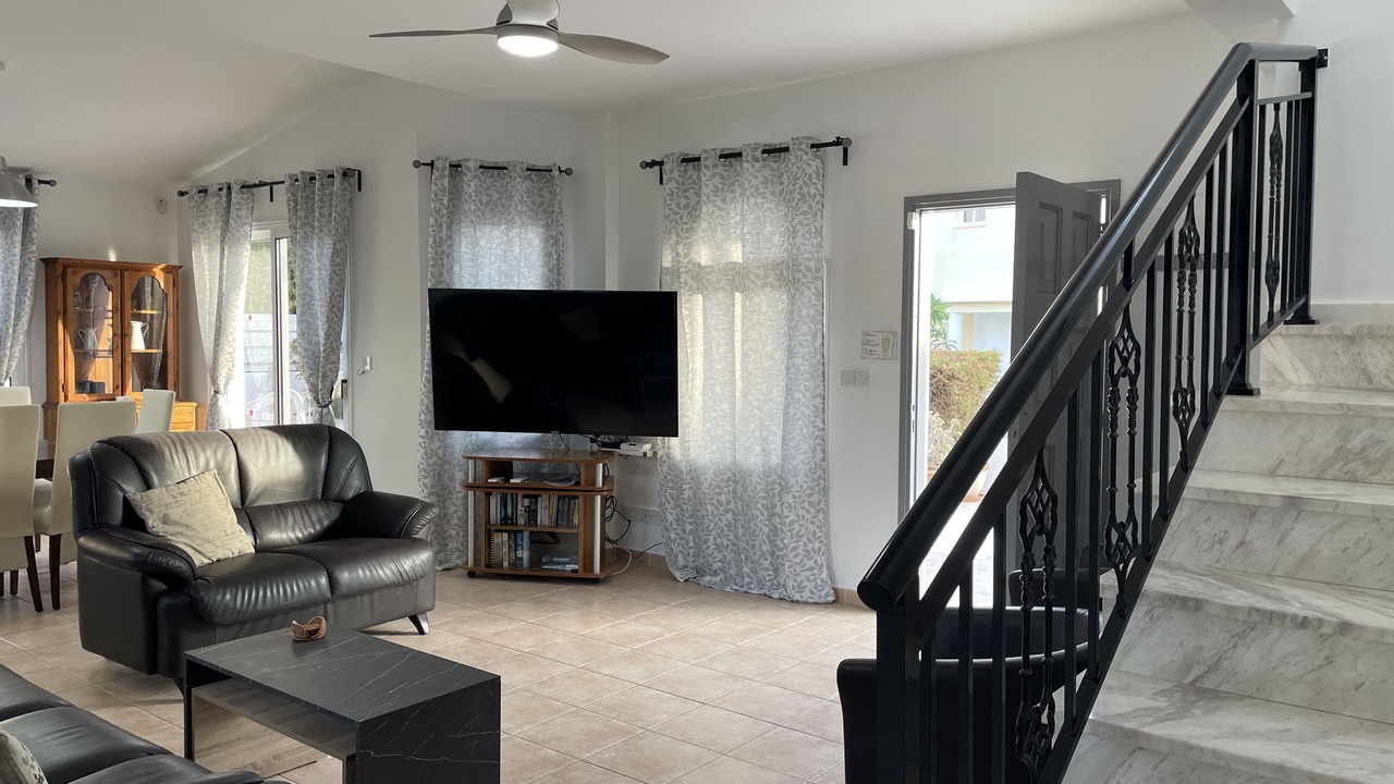 Photo of Livingroom in Pegeia