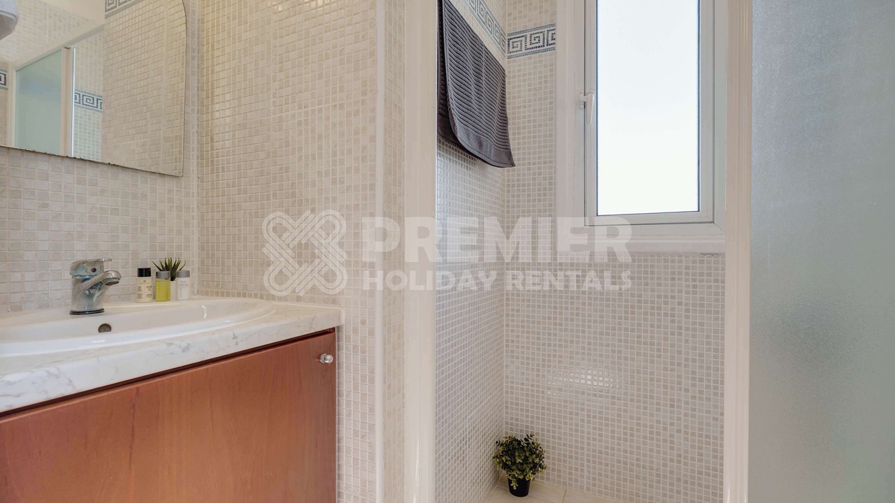 Photo of Bathroom in Kapparis