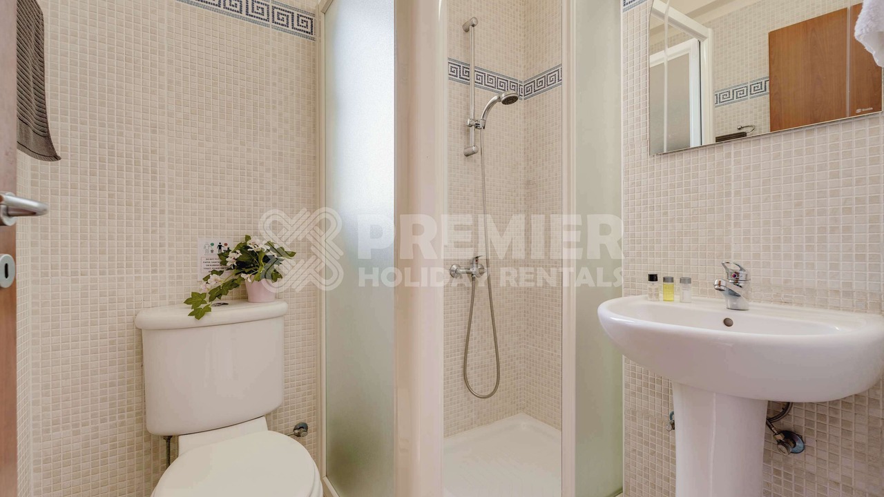 Photo of Bathroom in Kapparis