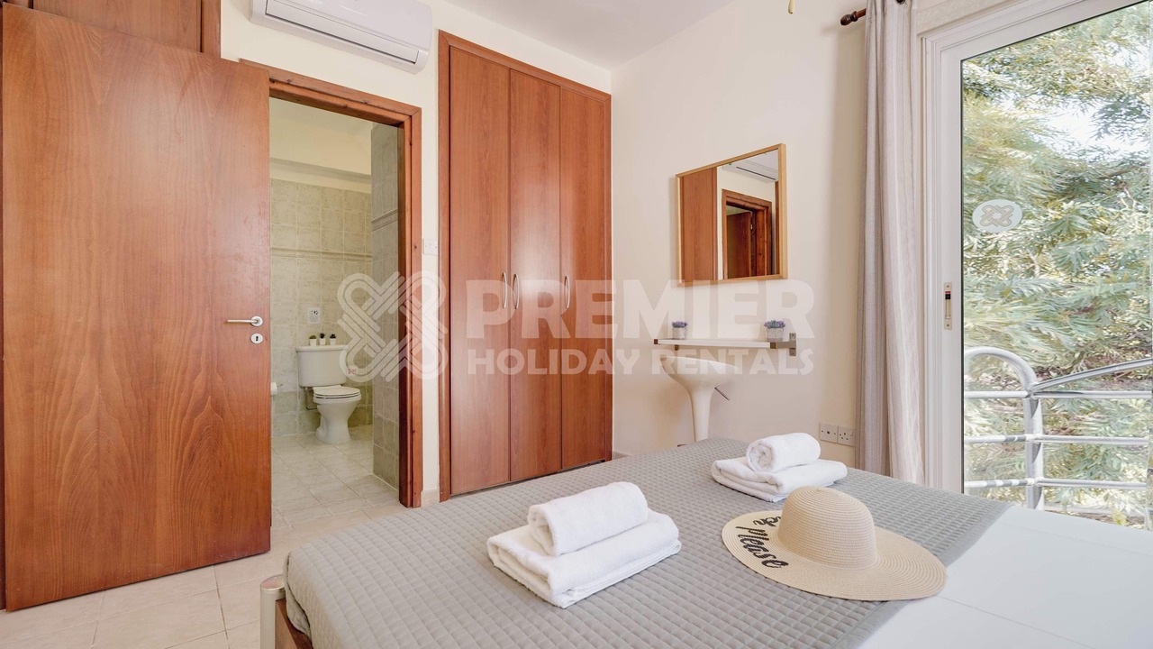 Photo of Bedroom in Kapparis