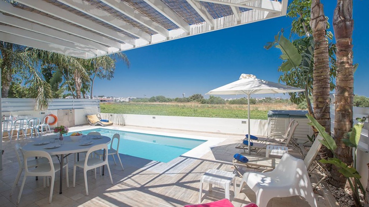 Photo of Outdoor in Pernera