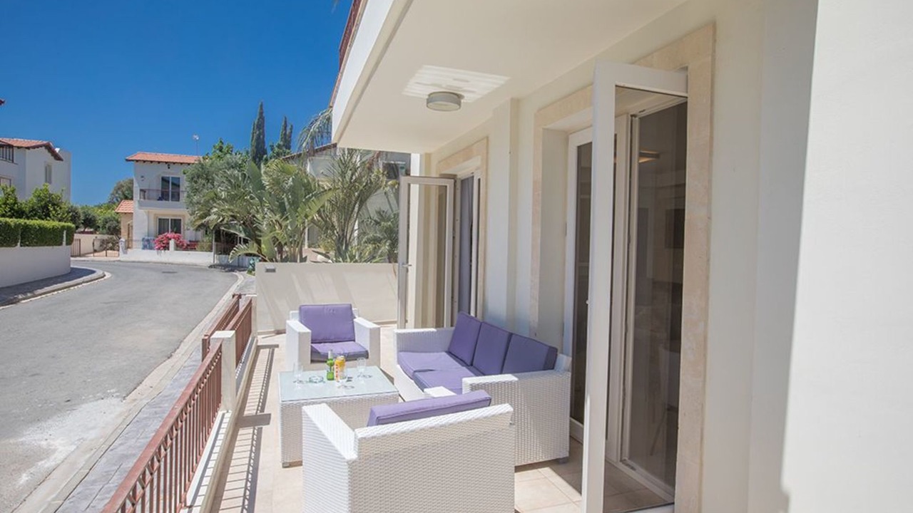 Photo of Patio Balcony in Pernera