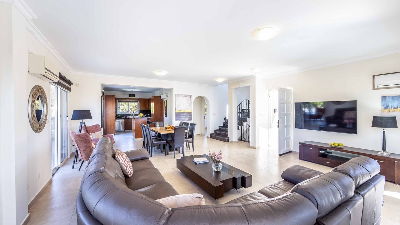 Photo of Livingroom in Pegeia