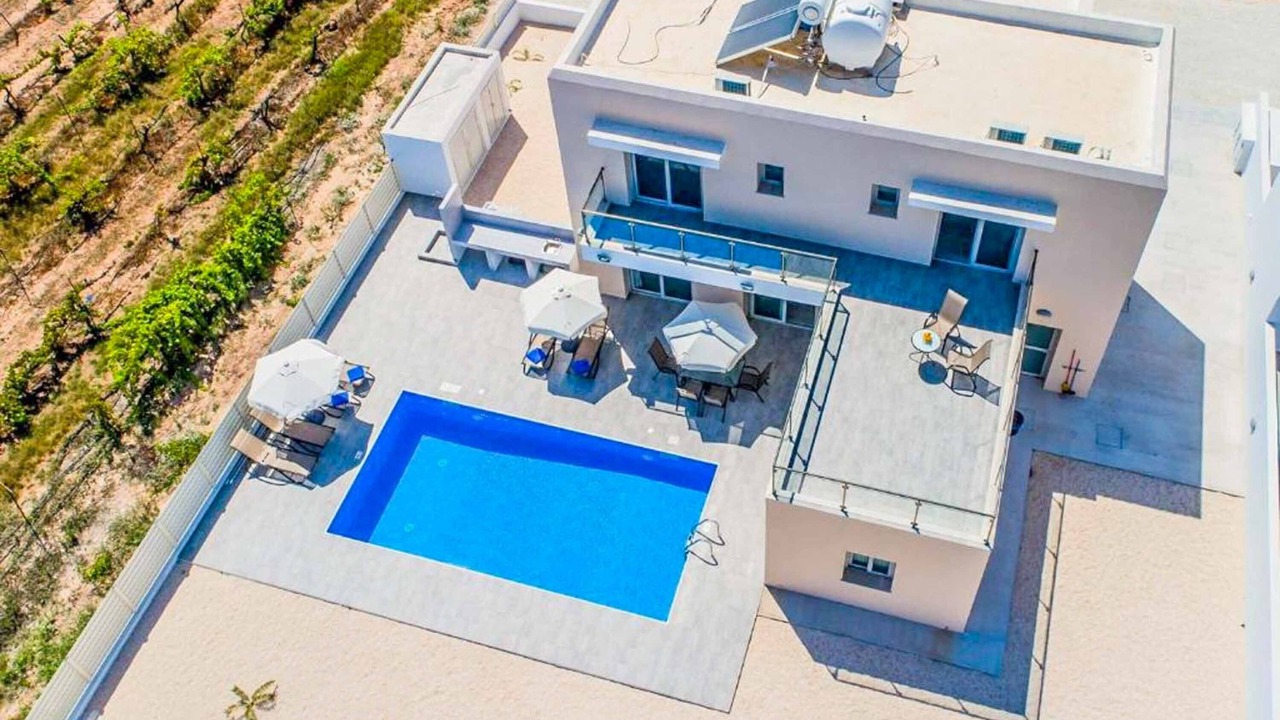Photo of Outdoor in Pegeia