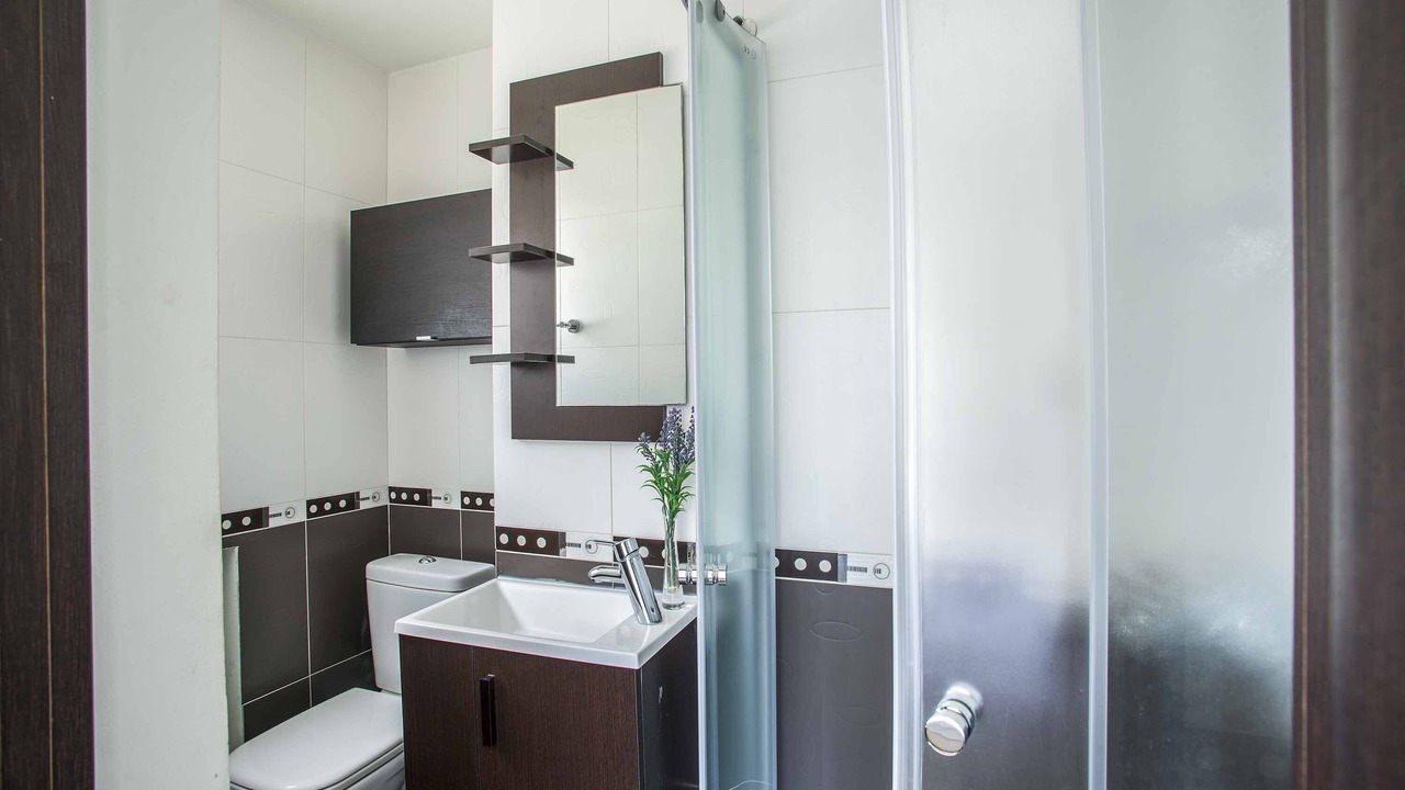 Photo of Bathroom in Pernera