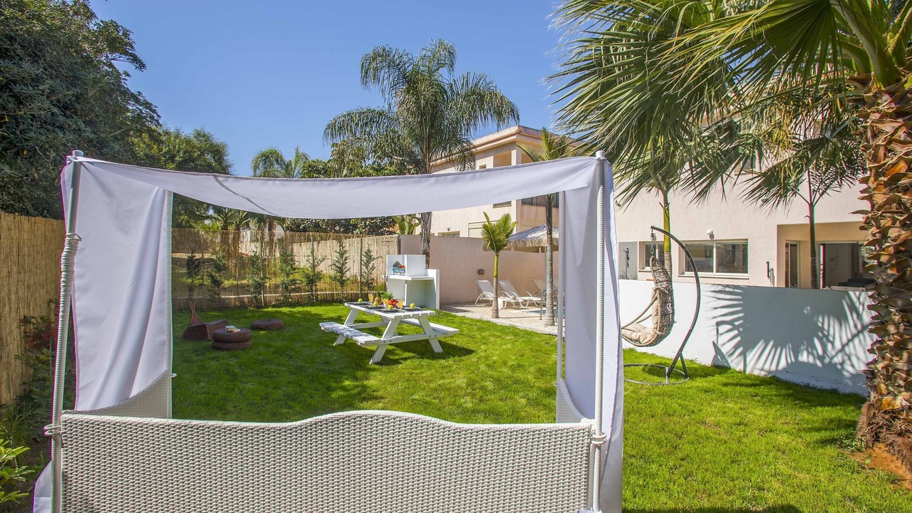 Photo of Patio Balcony in Pernera